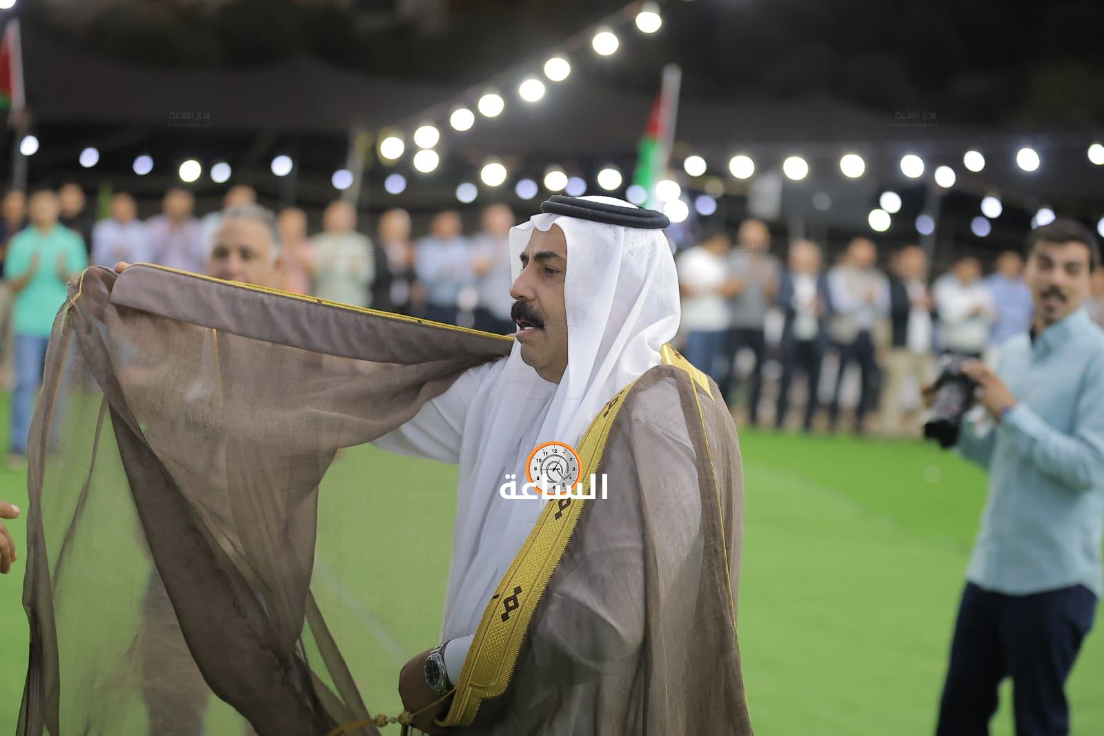 Madar Al-Saa Images 0.5424488437159355
