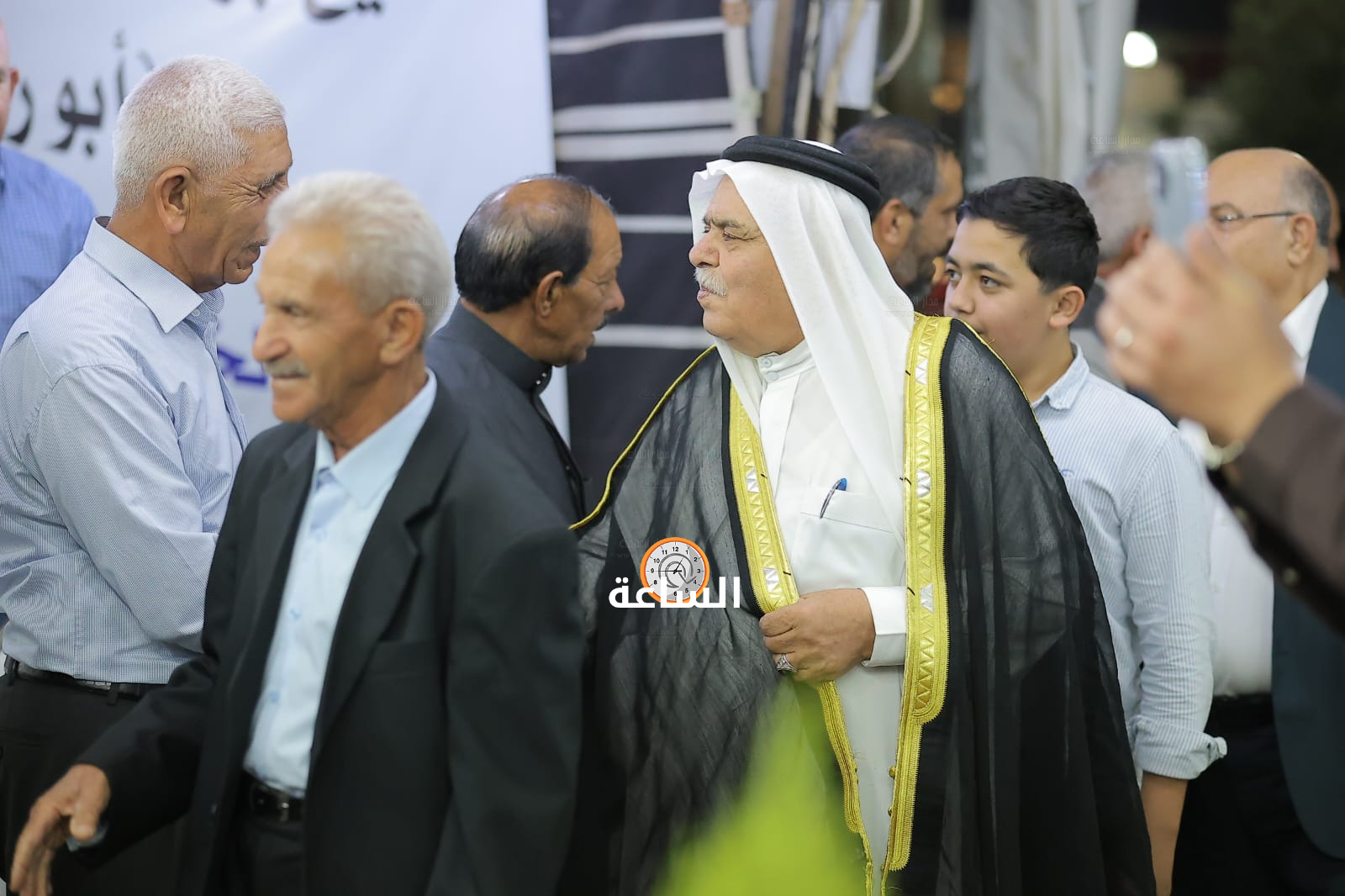 Madar Al-Saa Images 0.7855637316352346