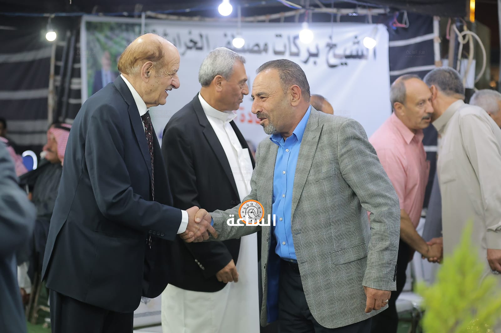 Madar Al-Saa Images 0.4309244416750452