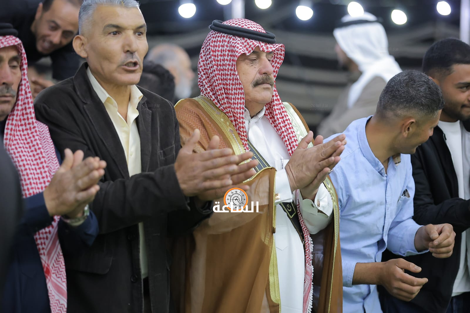 Madar Al-Saa Images 0.9686705781244928