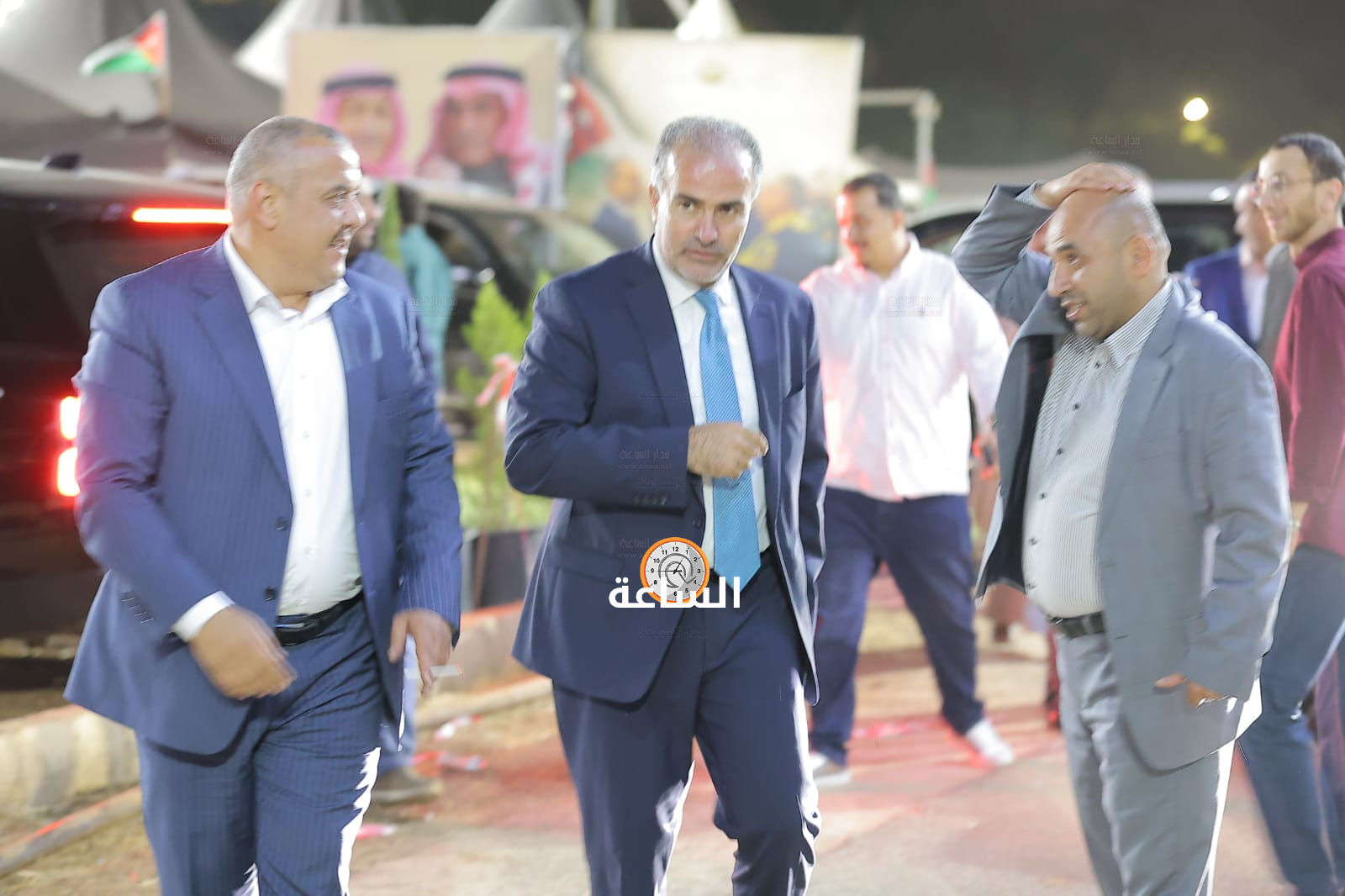 Madar Al-Saa Images 0.699698623984302