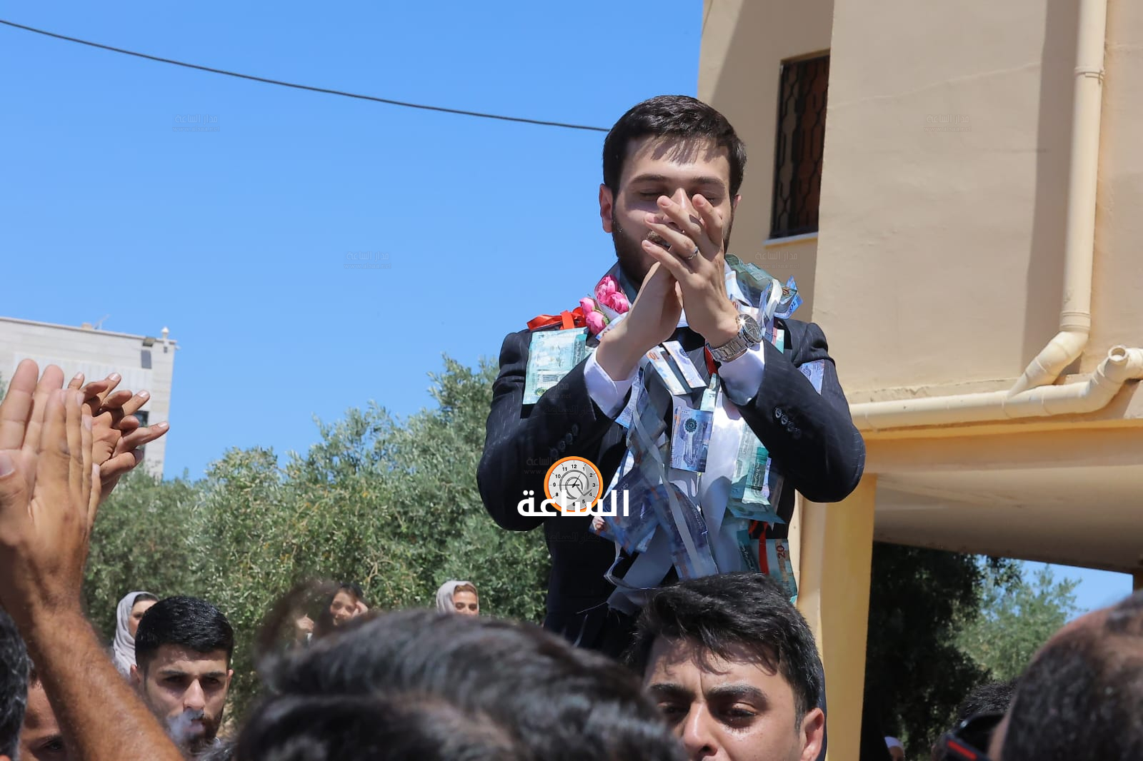 Madar Al-Saa Images 0.9810287006805846
