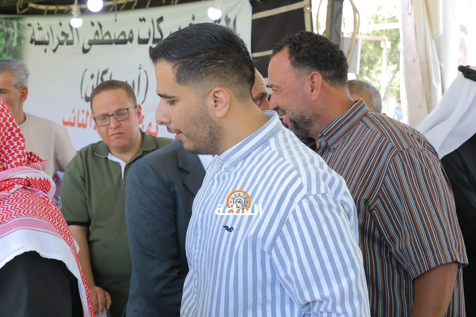 Madar Al-Saa Images 0.5706475588055928