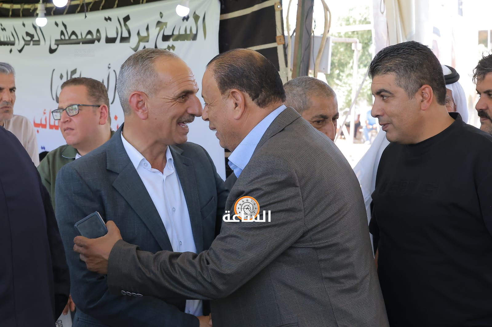 Madar Al-Saa Images 0.377325149656933