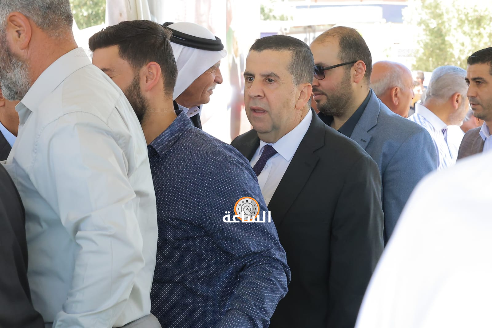 Madar Al-Saa Images 0.4145842356575432