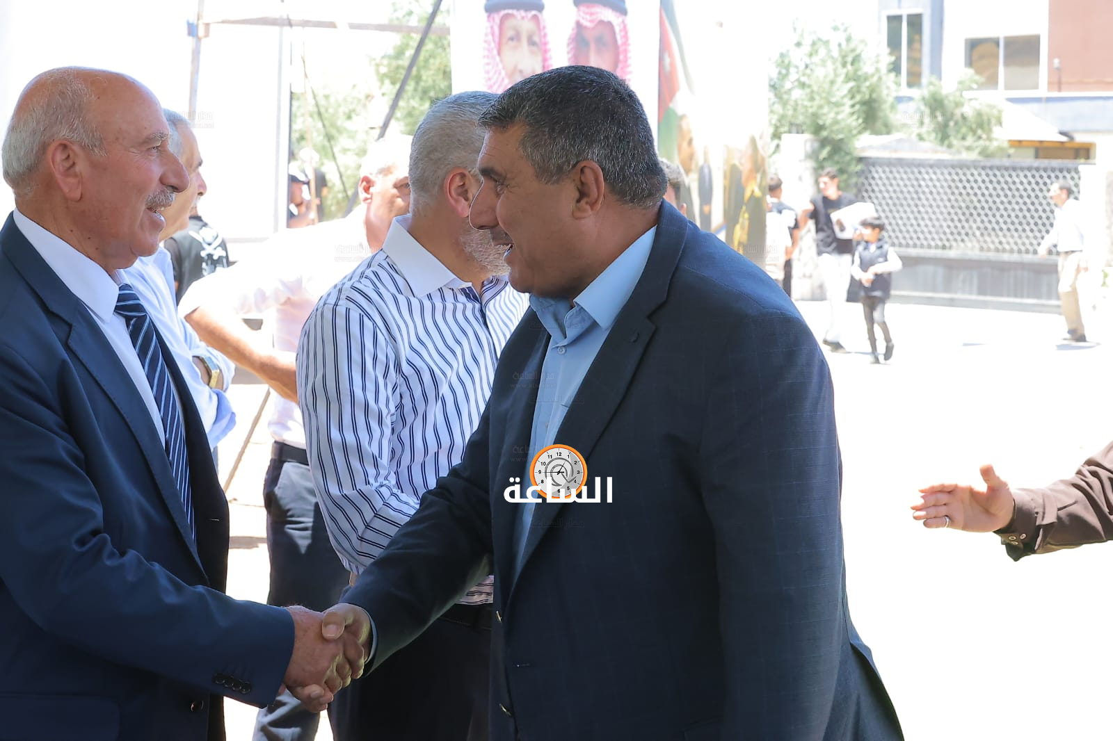 Madar Al-Saa Images 0.08386612127712345