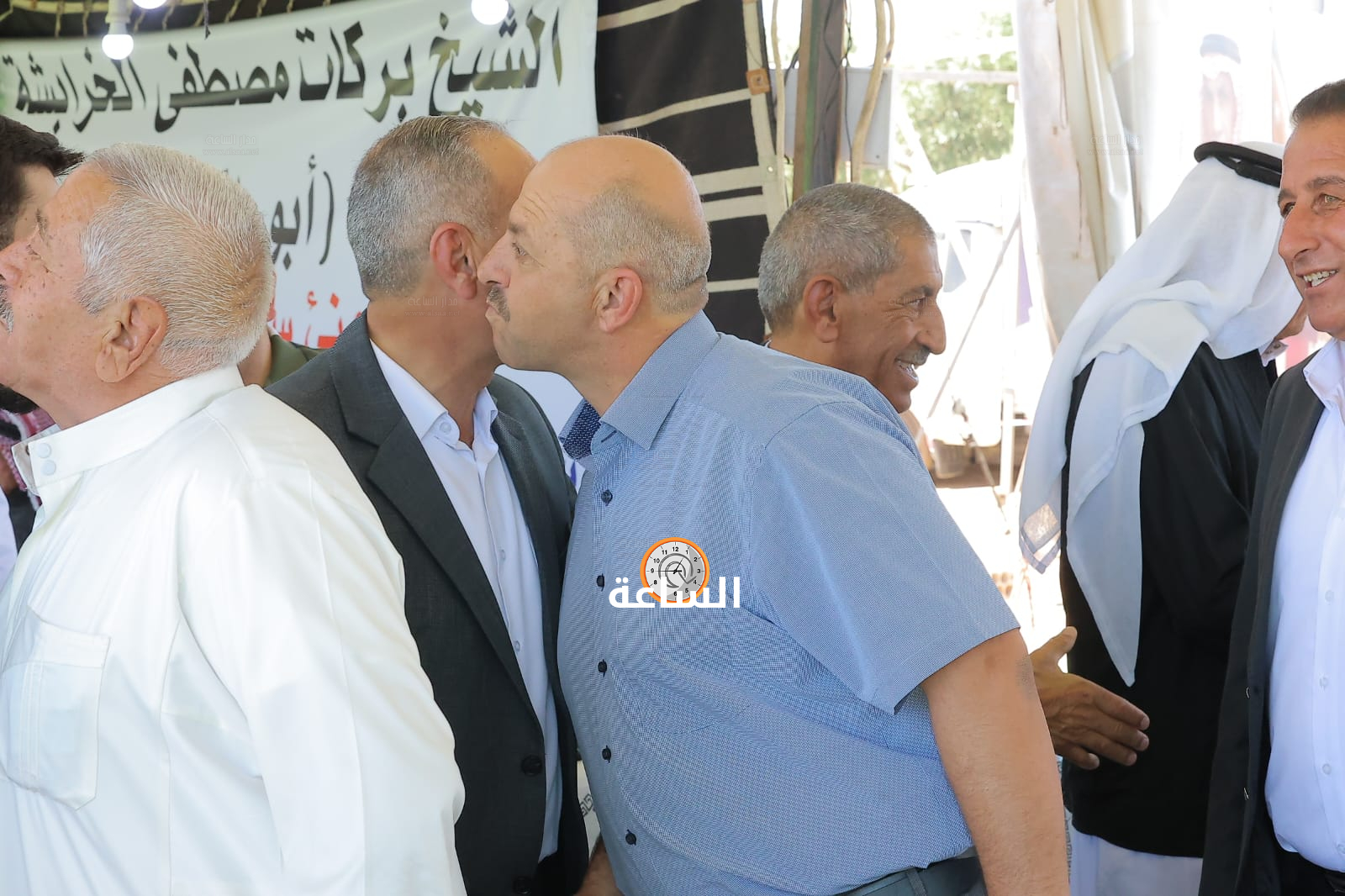Madar Al-Saa Images 0.4886296960873008