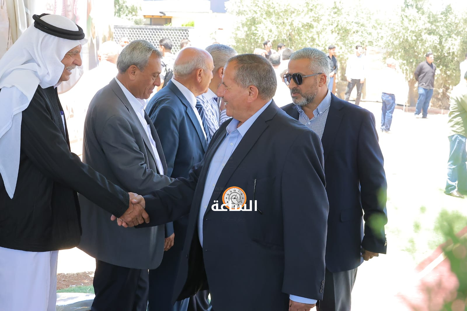 Madar Al-Saa Images 0.7484184764464599
