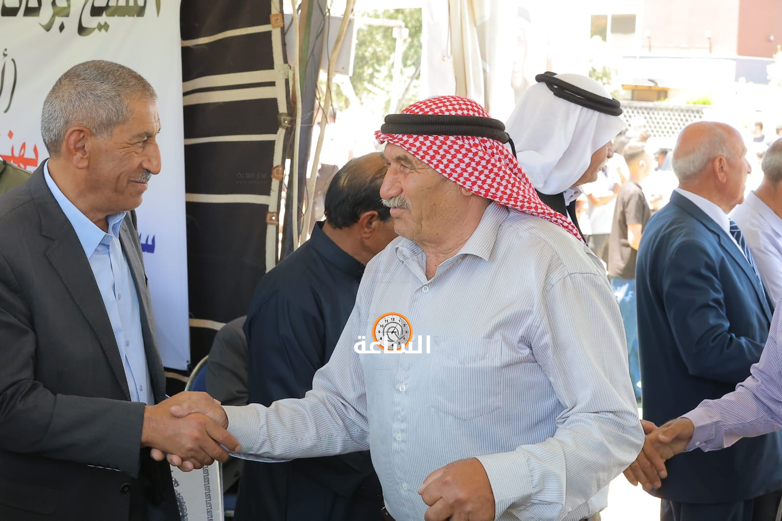 Madar Al-Saa Images 0.9929936035539025