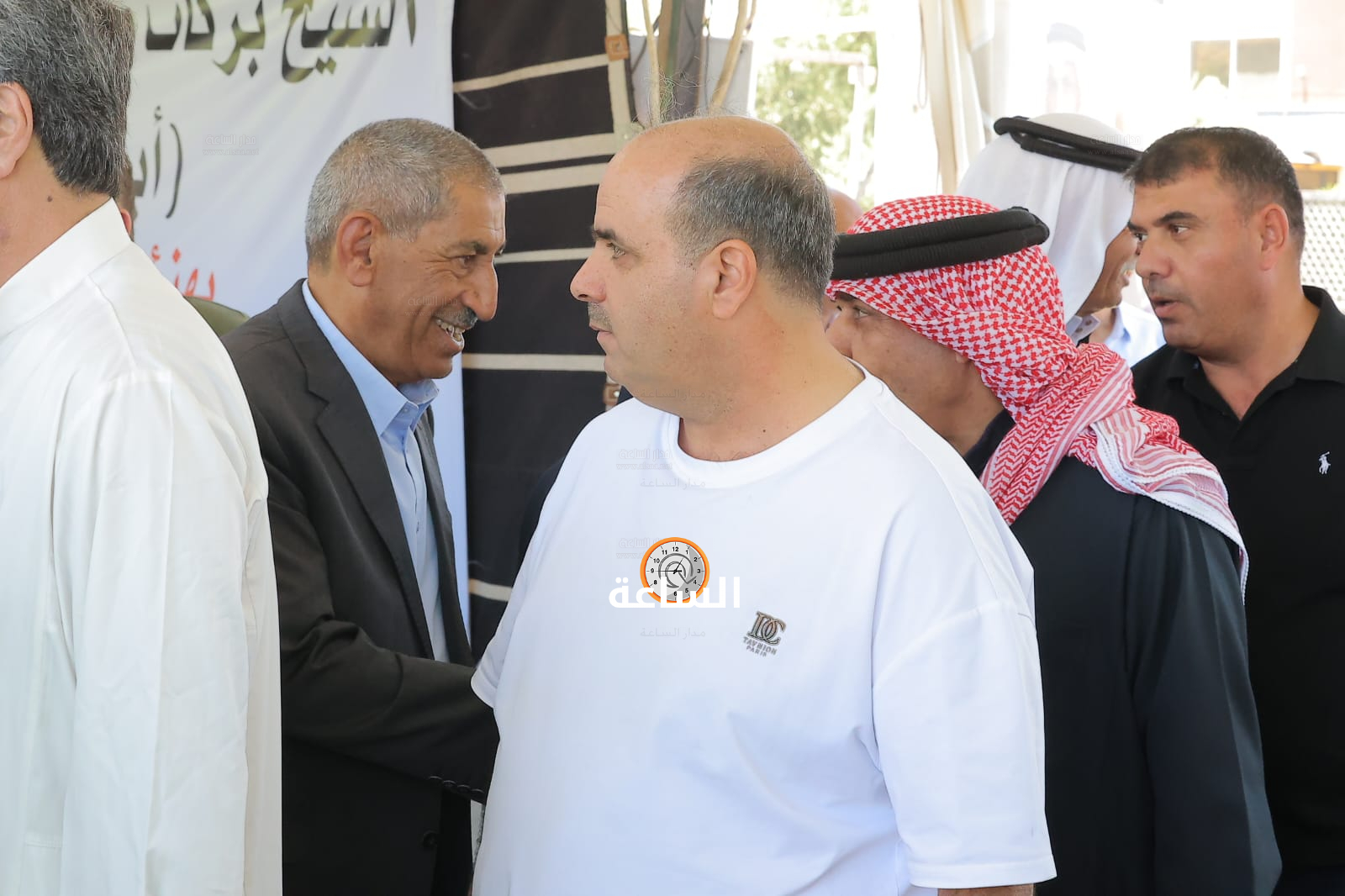 Madar Al-Saa Images 0.3313272360313887