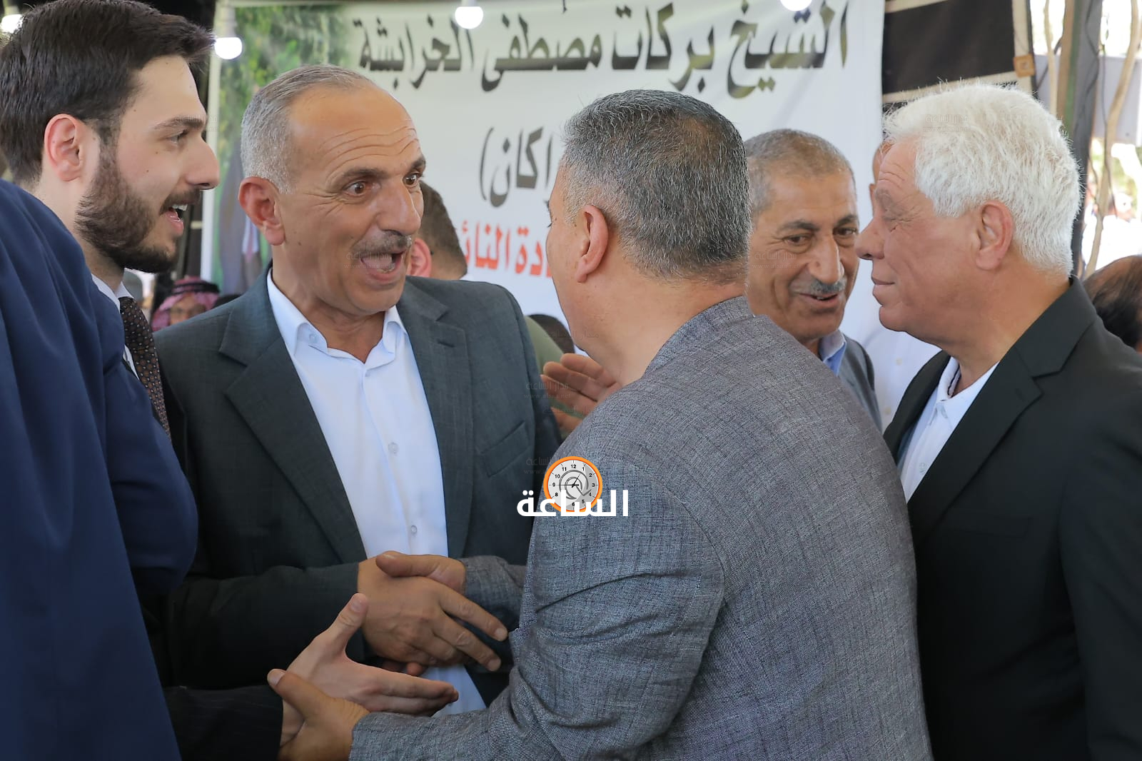 Madar Al-Saa Images 0.9747411032140674
