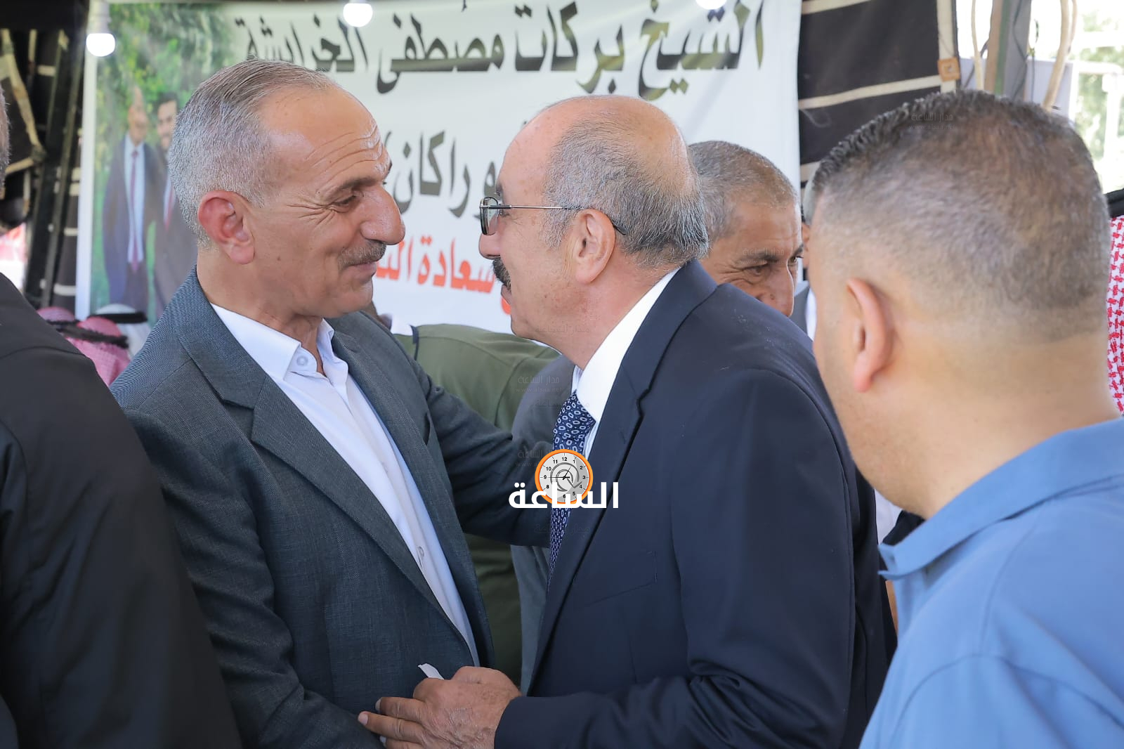 Madar Al-Saa Images 0.043872687999828686