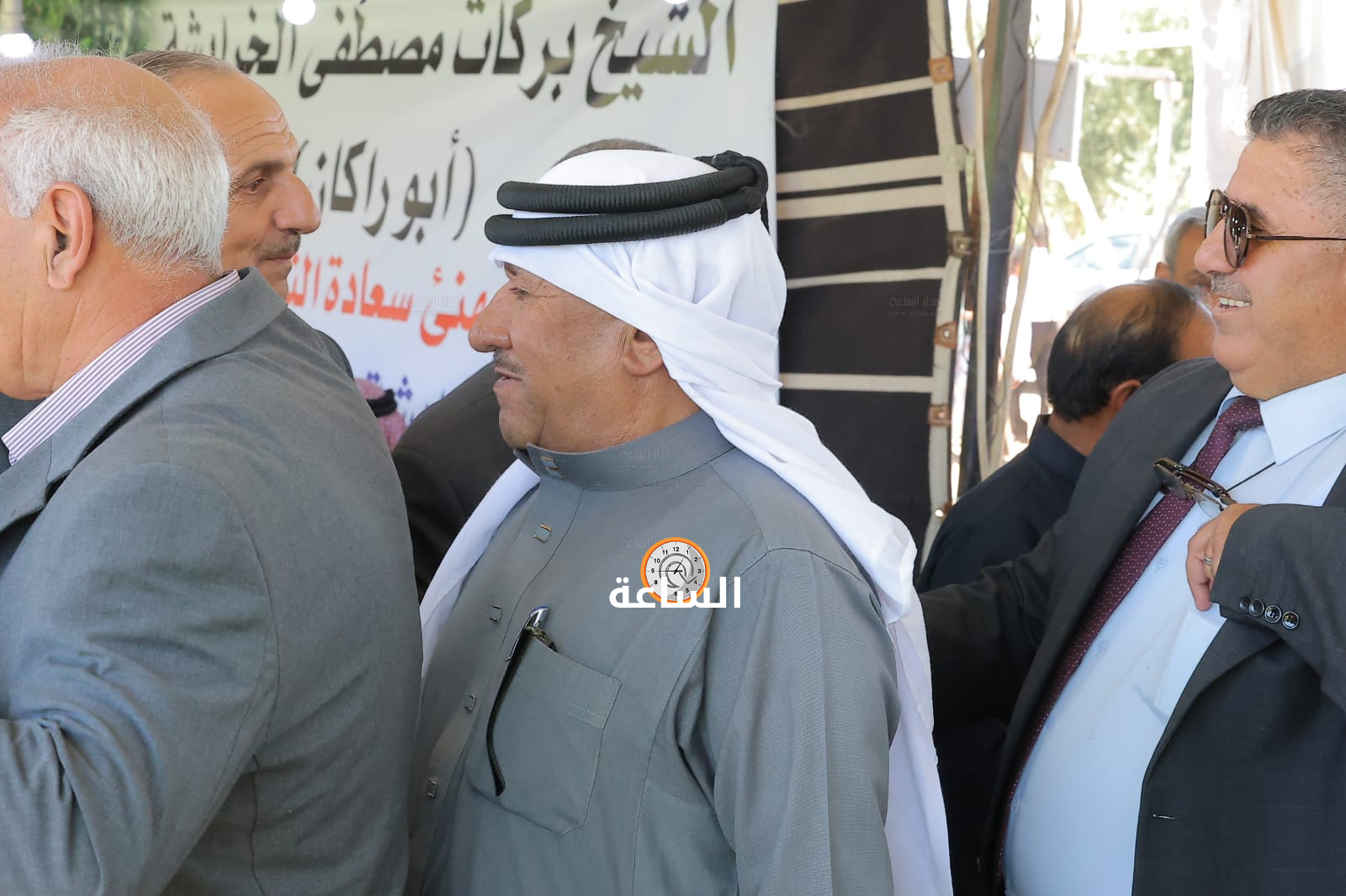 Madar Al-Saa Images 0.16918045055258746