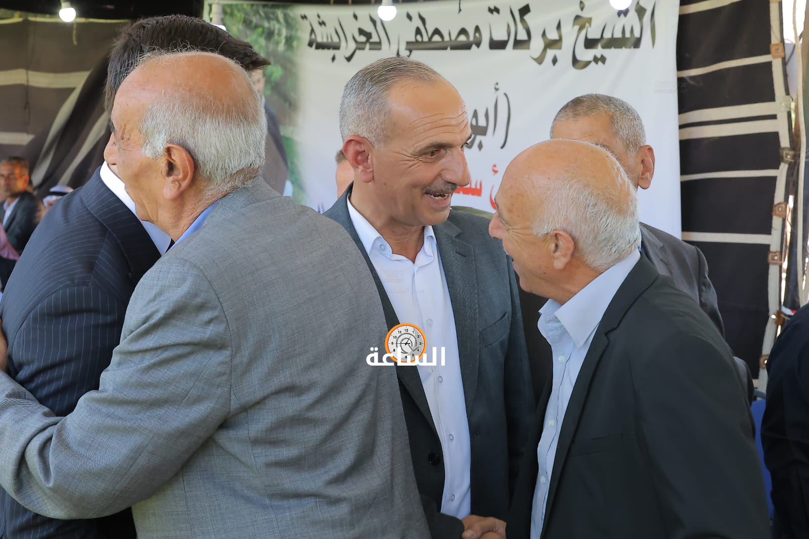 Madar Al-Saa Images 0.34809810656230566