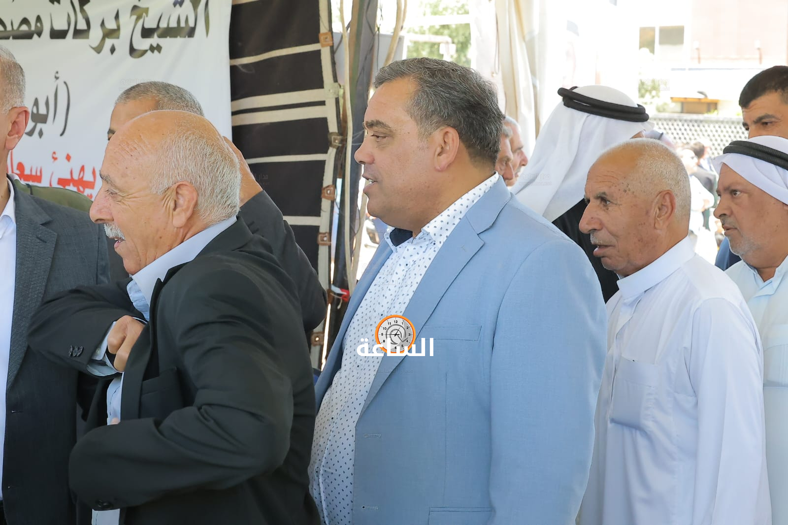 Madar Al-Saa Images 0.5708150521566038