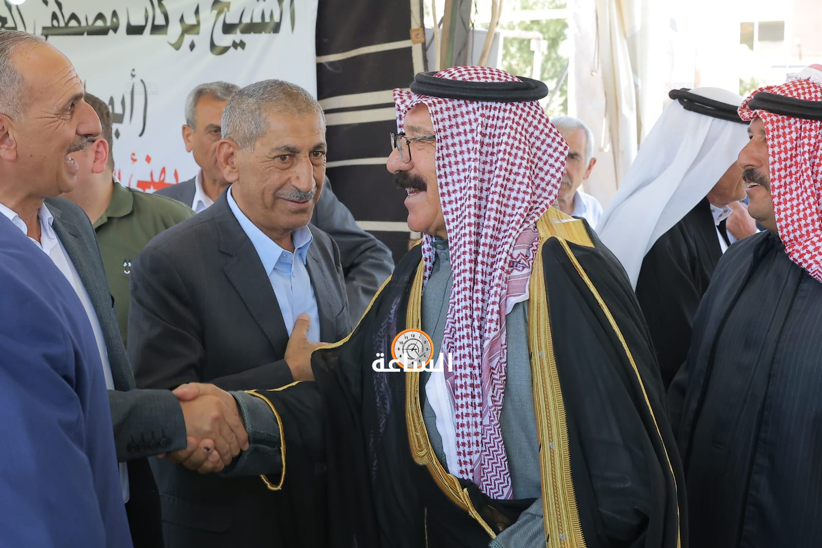 Madar Al-Saa Images 0.9340838132293633