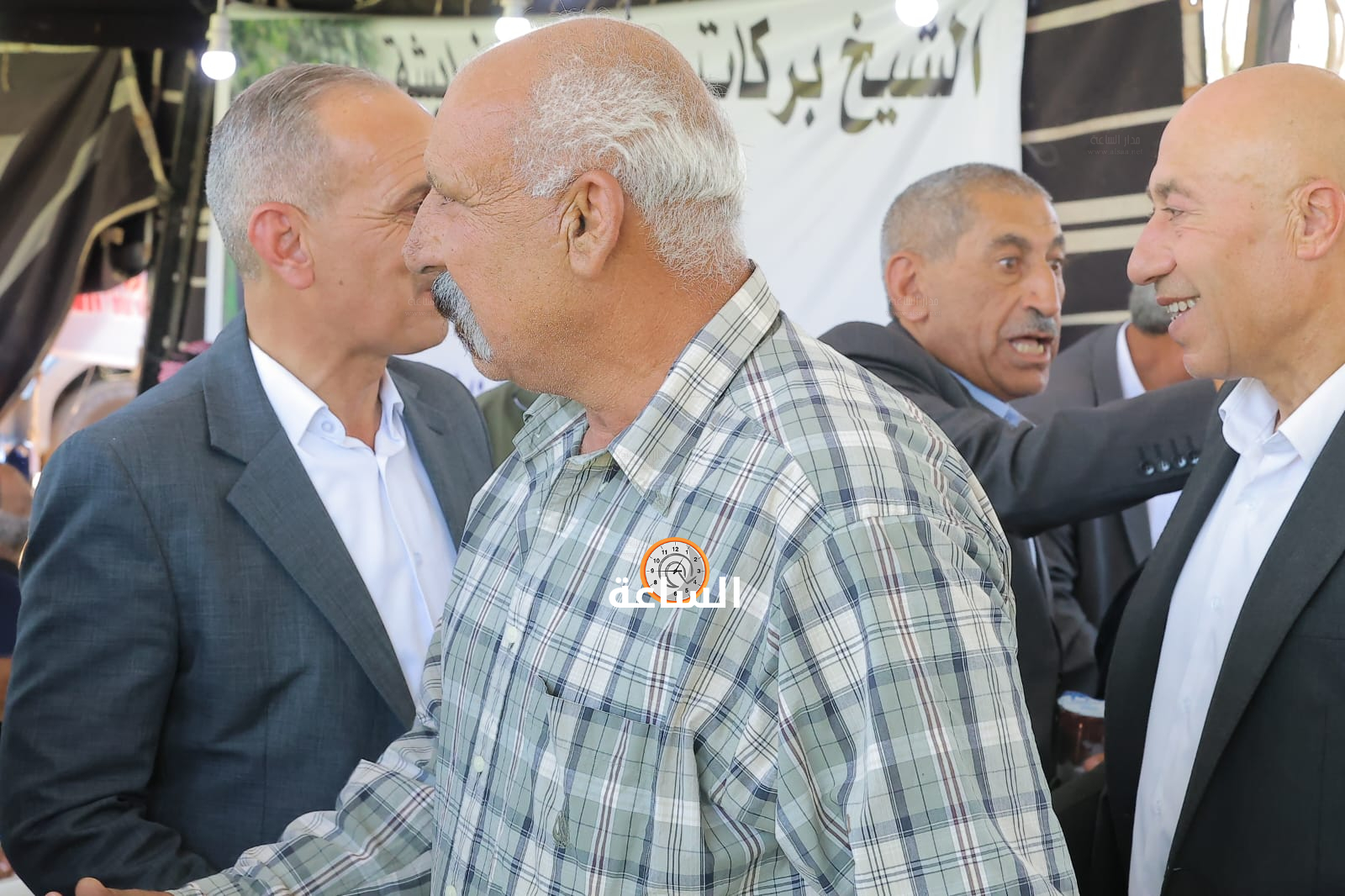 Madar Al-Saa Images 0.16515391472105523