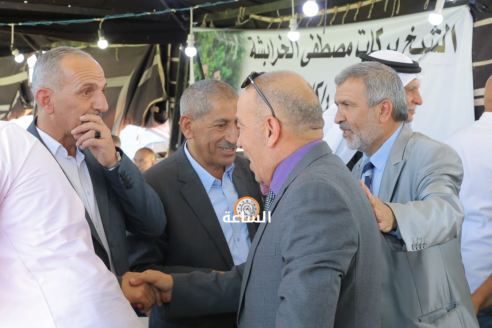 Madar Al-Saa Images 0.8805176796011895