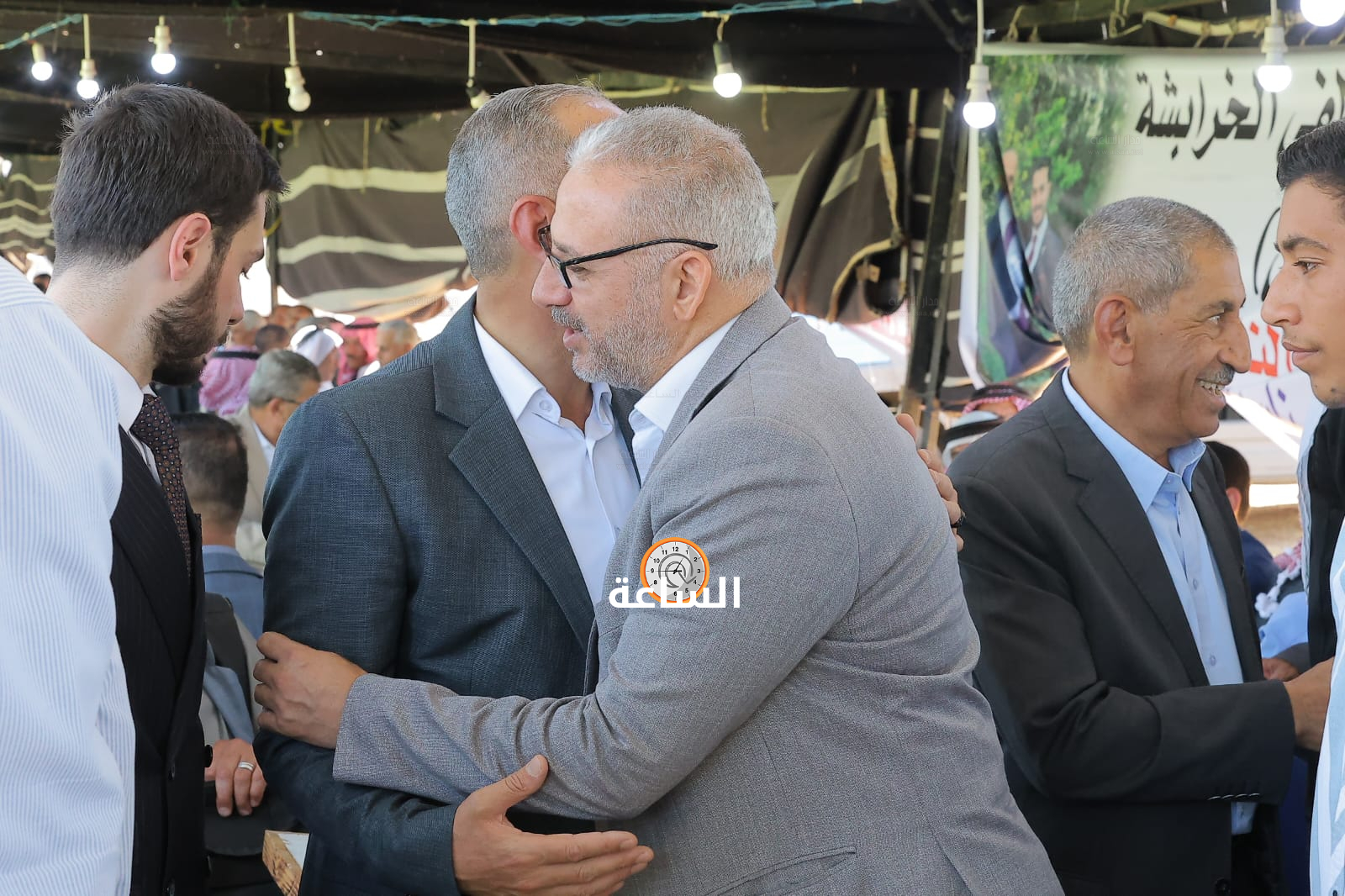 Madar Al-Saa Images 0.22331358082988673