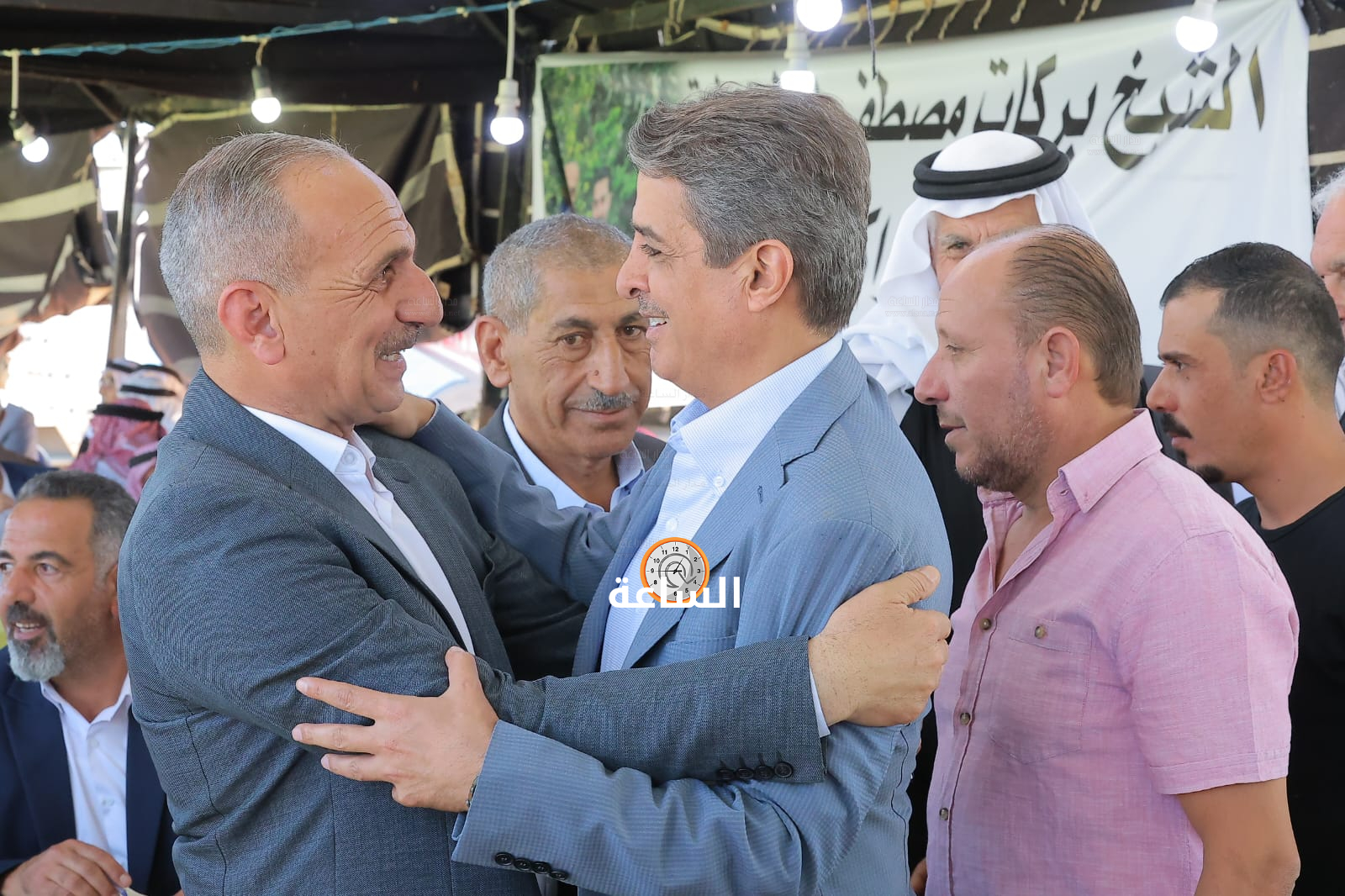 Madar Al-Saa Images 0.8729671147820788
