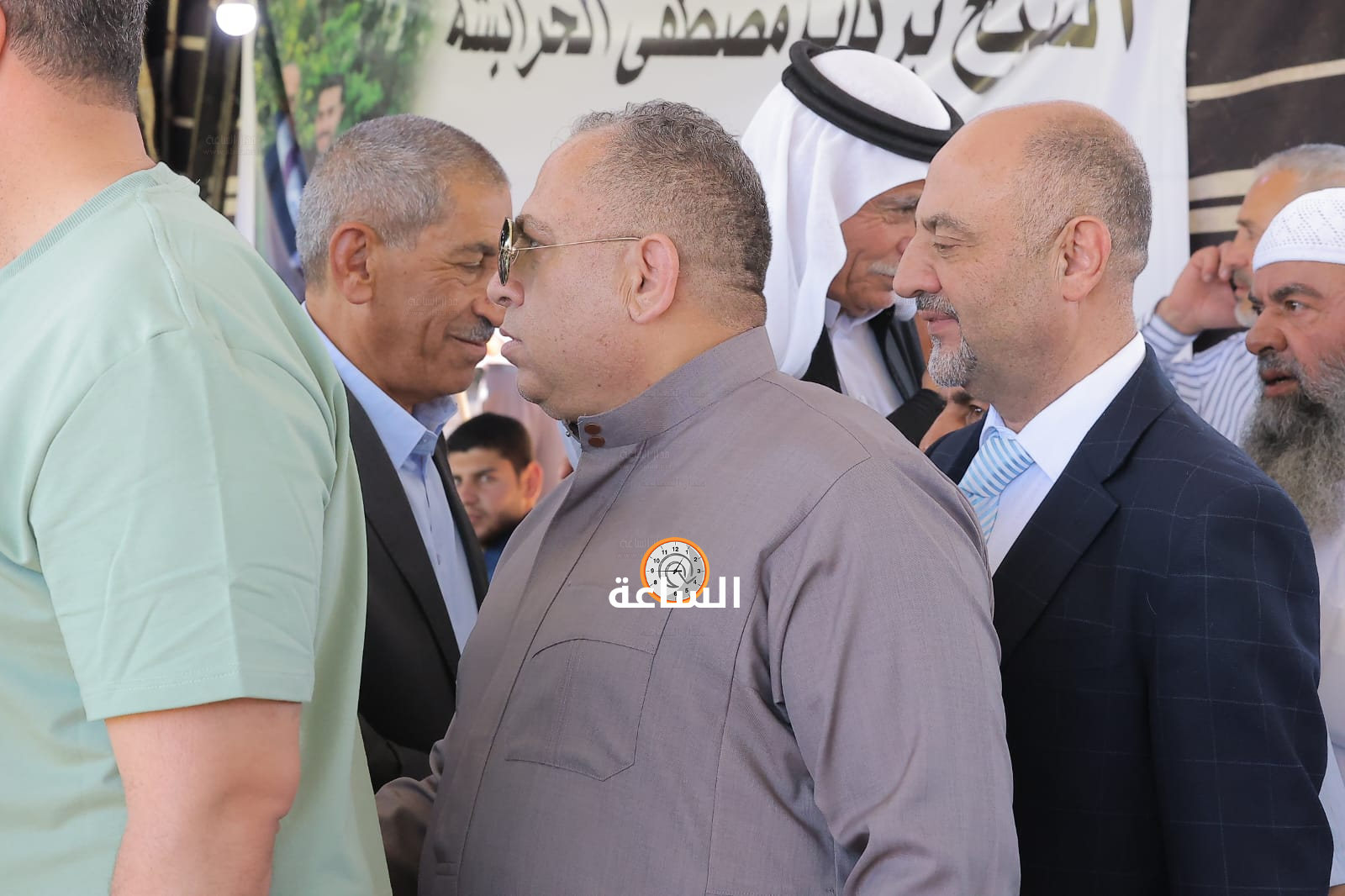 Madar Al-Saa Images 0.22279190254617365