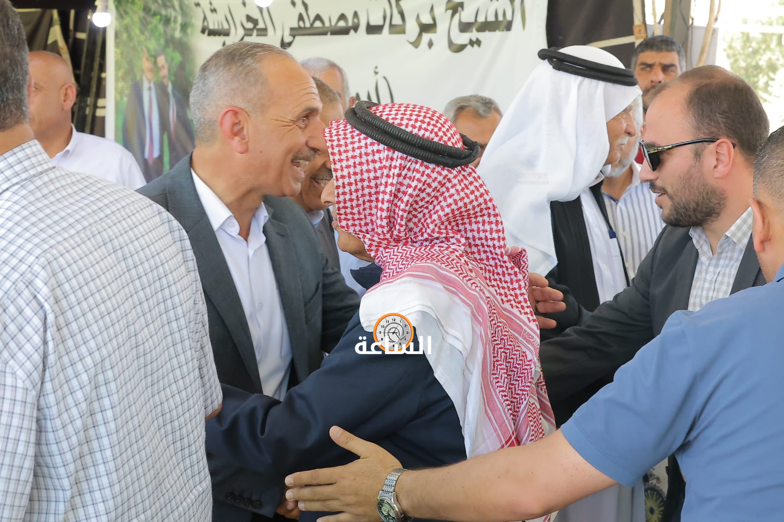 Madar Al-Saa Images 0.14207794888530267