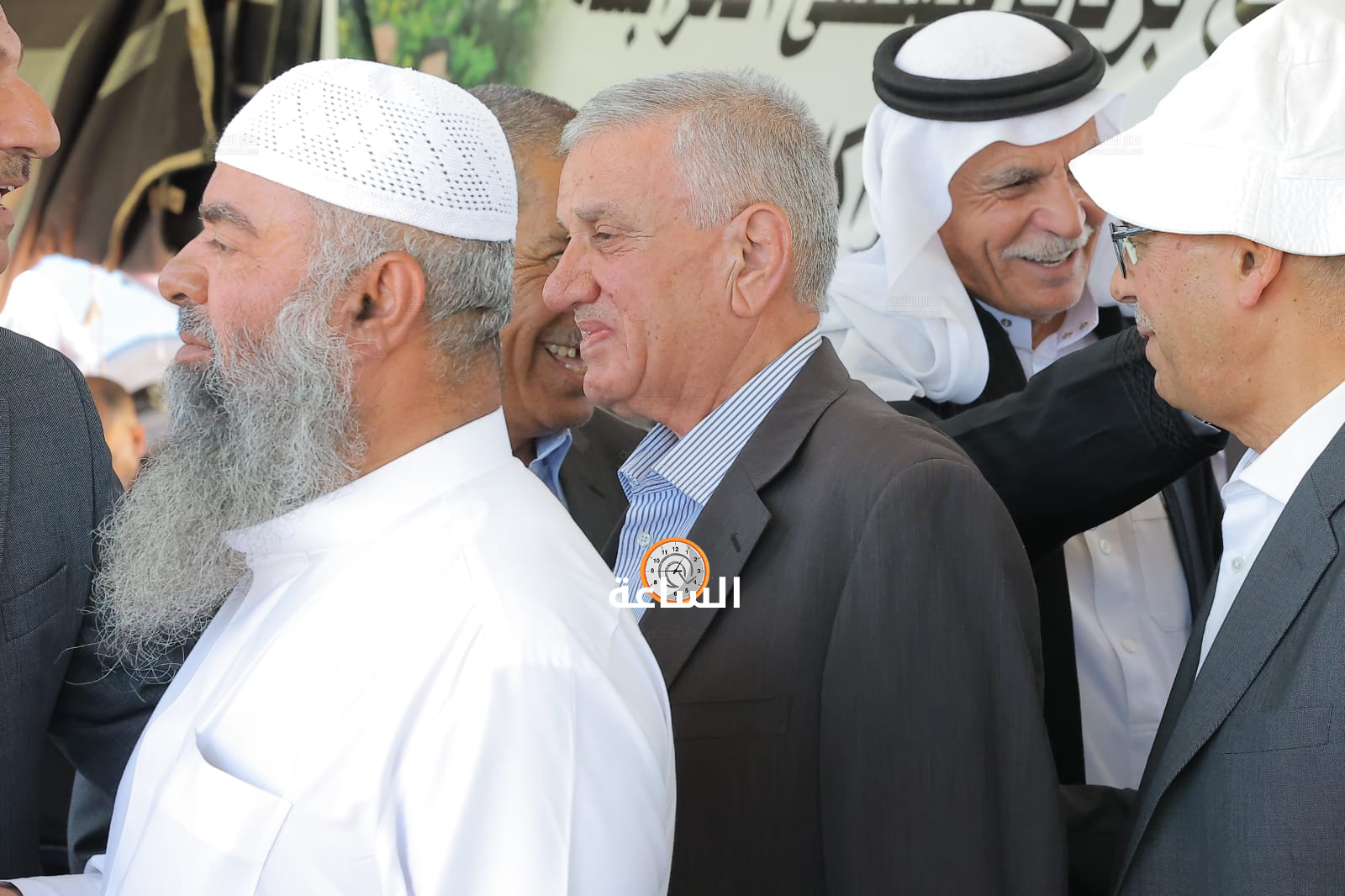 Madar Al-Saa Images 0.5749178994221645