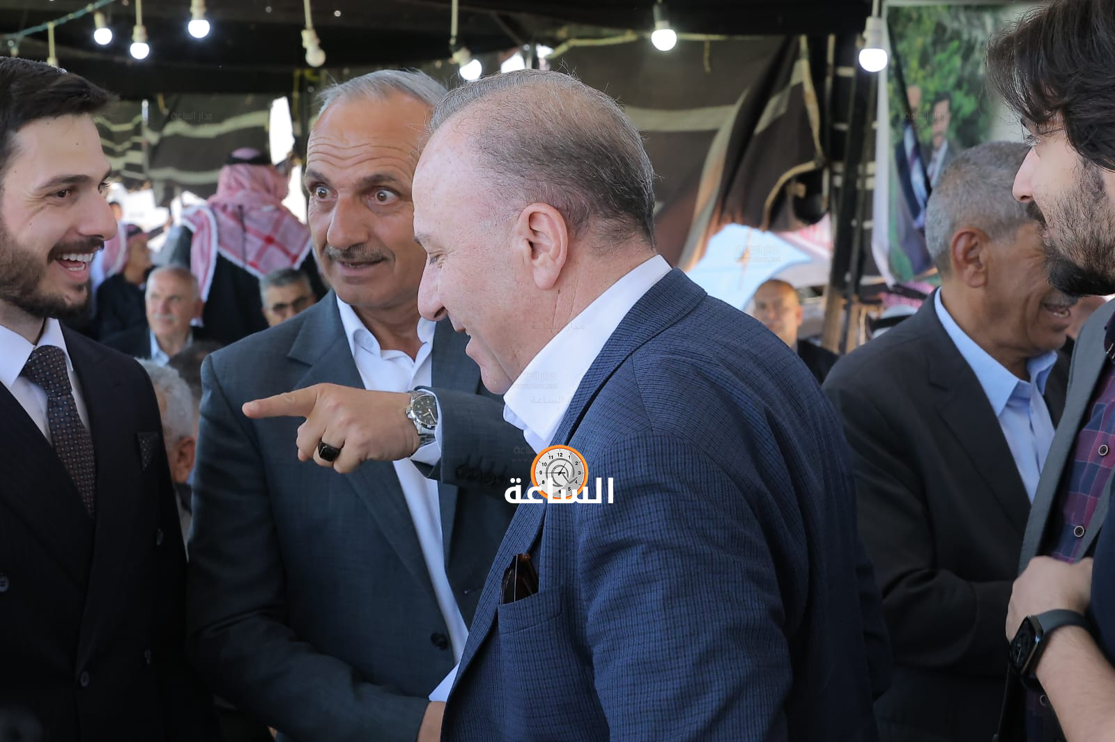 Madar Al-Saa Images 0.146947460571201