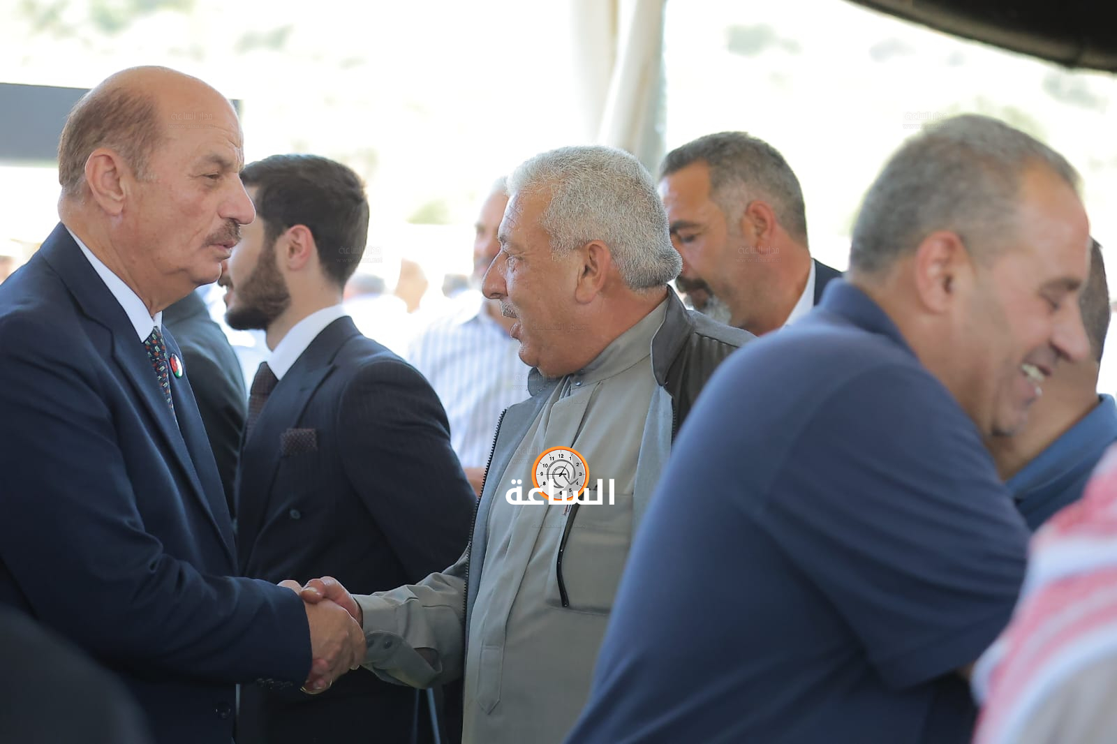 Madar Al-Saa Images 0.7759621772323769