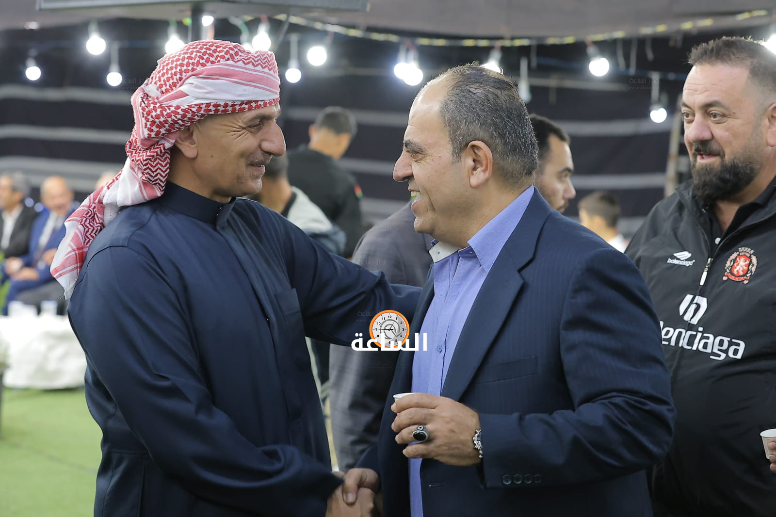 Madar Al-Saa Images 0.3025135361102944