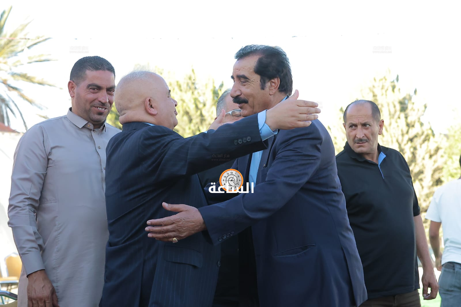 Madar Al-Saa Images 0.8211490324724547
