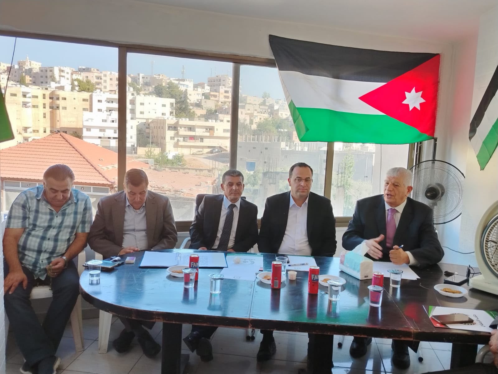 Madar Al-Saa Images 0.17371672637077995