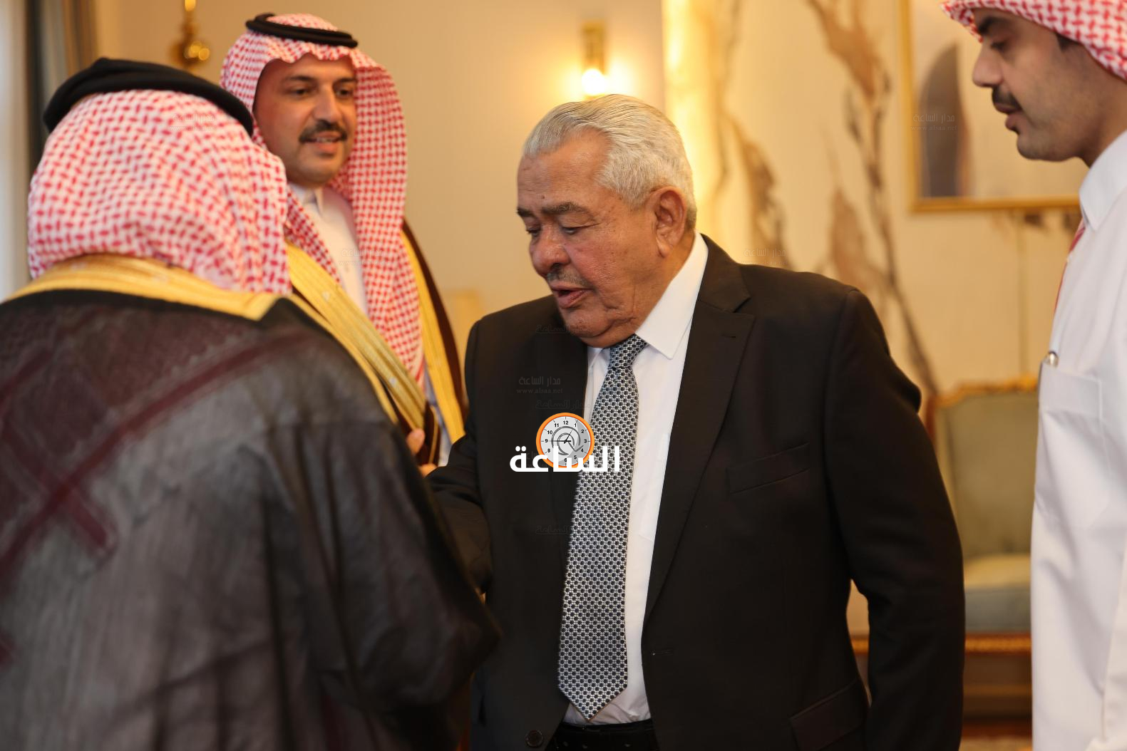 Madar Al-Saa Images 0.0017388710493416726