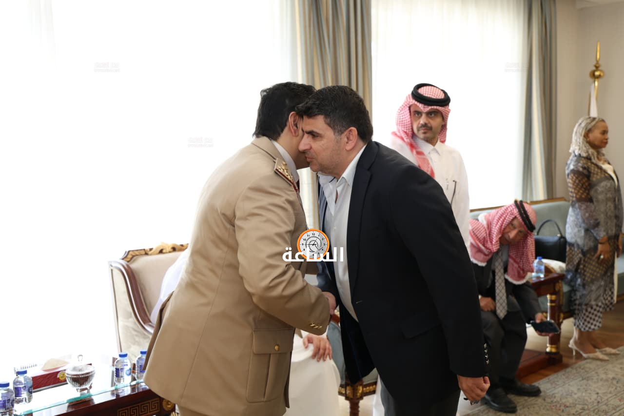 Madar Al-Saa Images 0.7852671505437611
