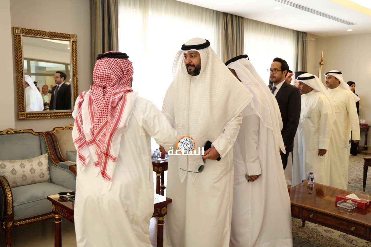 Madar Al-Saa Images 0.351535700623516