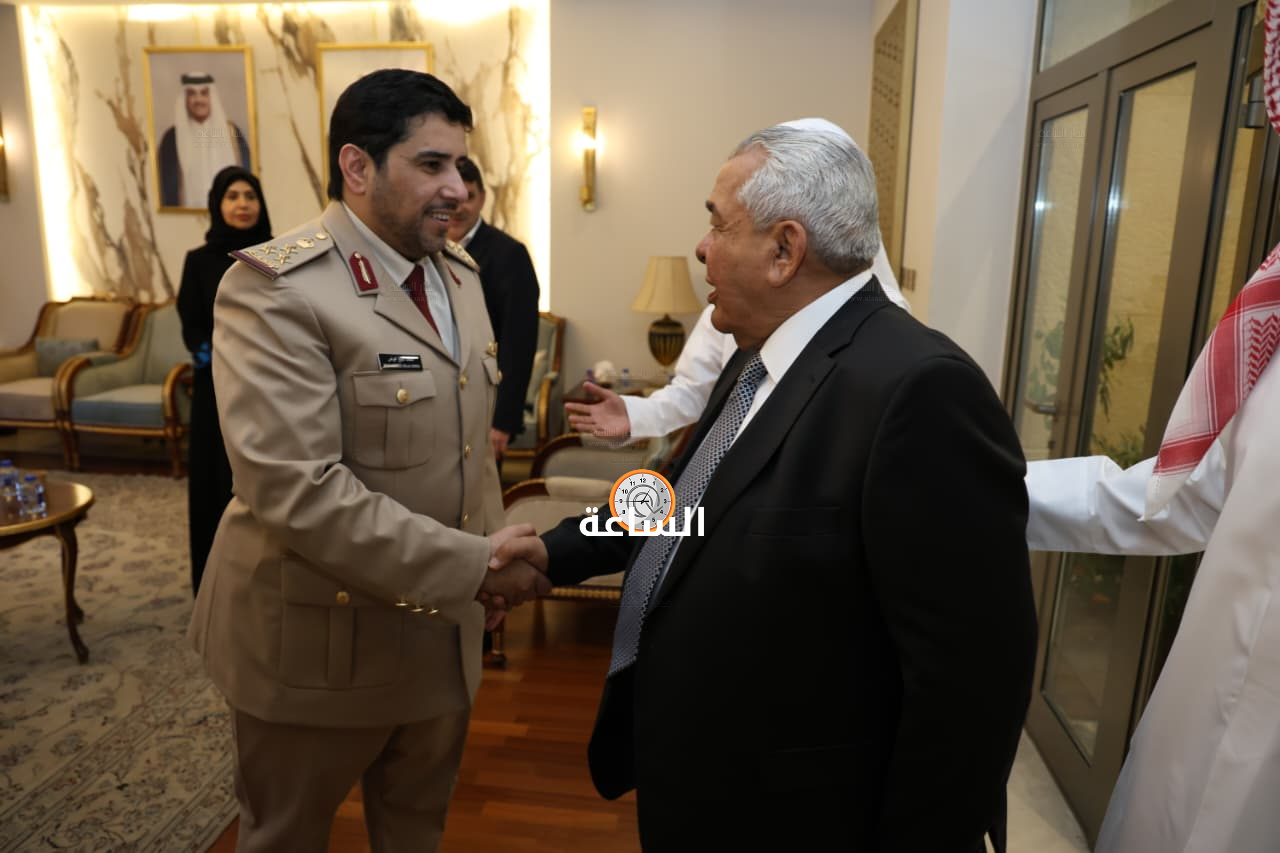 Madar Al-Saa Images 0.17506550721500258