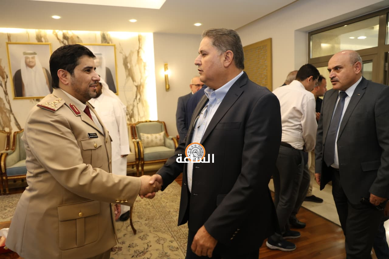 Madar Al-Saa Images 0.9178120933354209