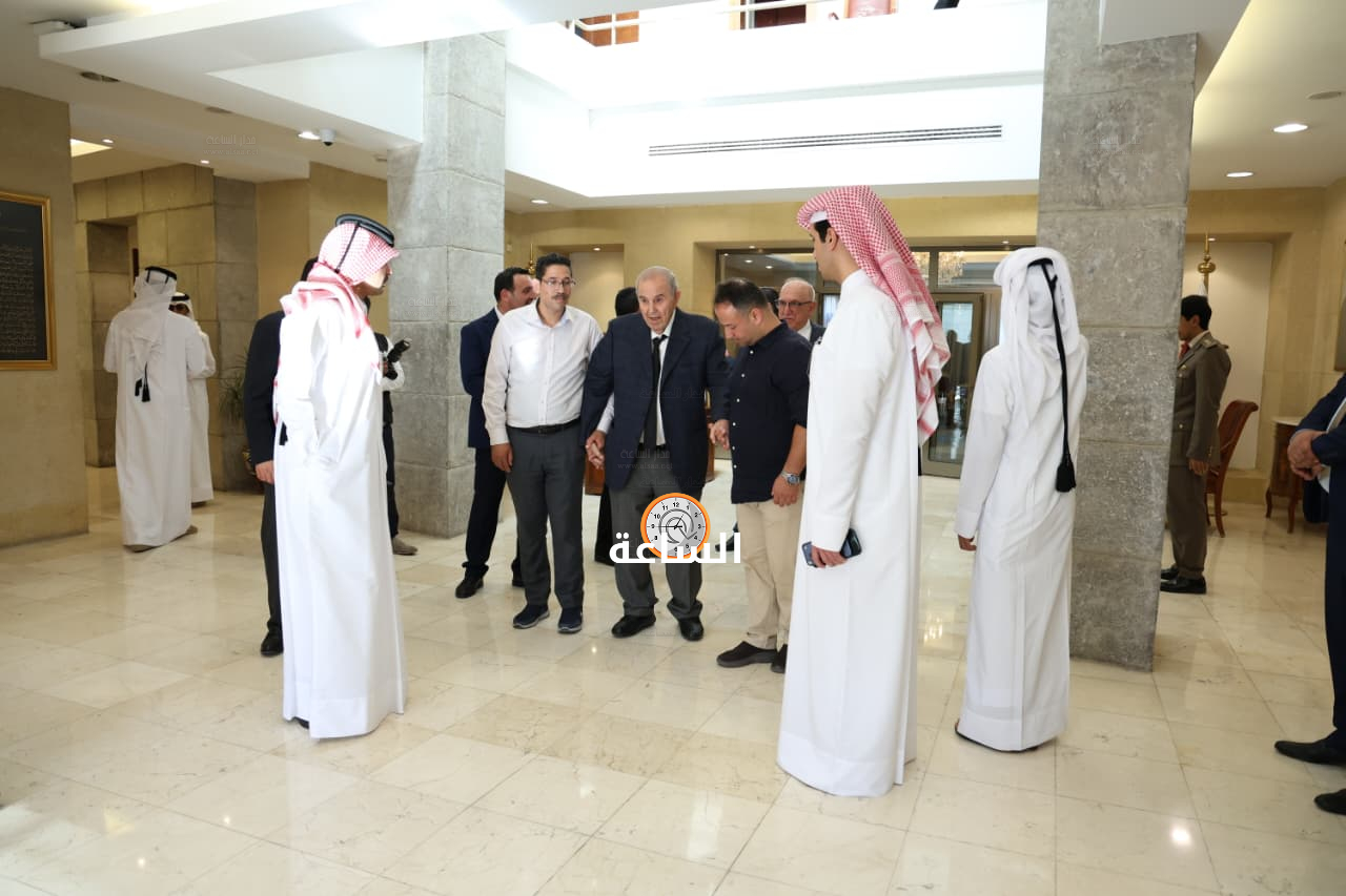Madar Al-Saa Images 0.17165537309058354