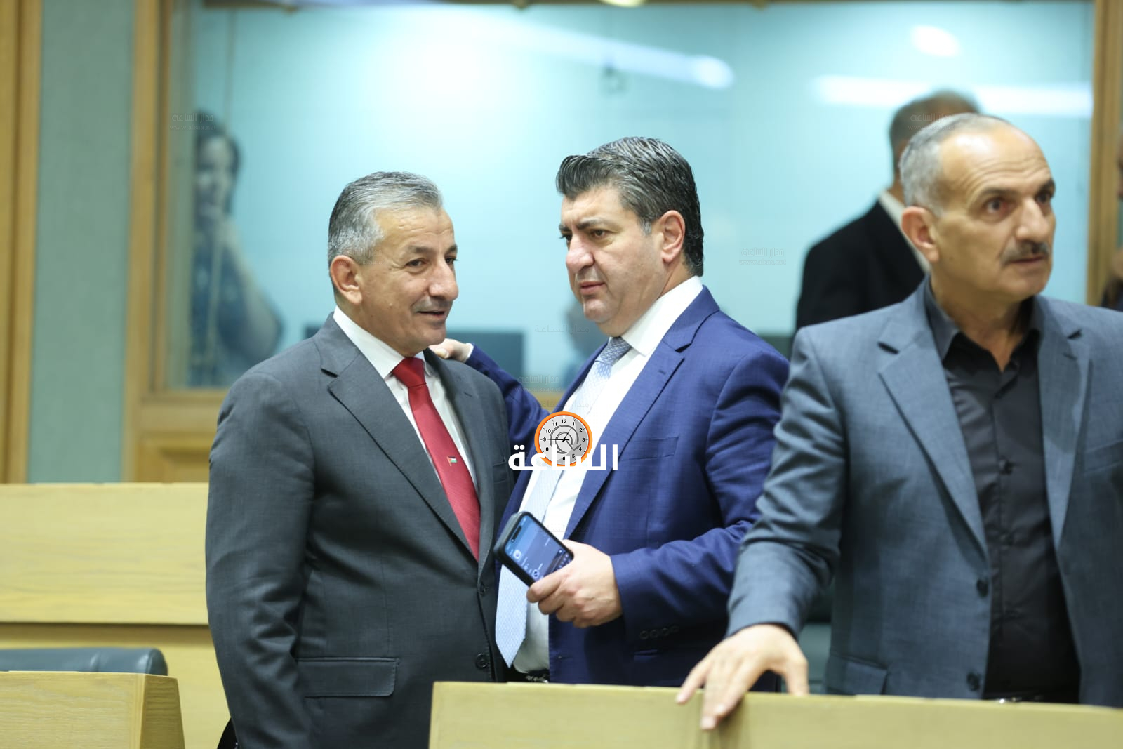 Madar Al-Saa Images 0.6433123521039443