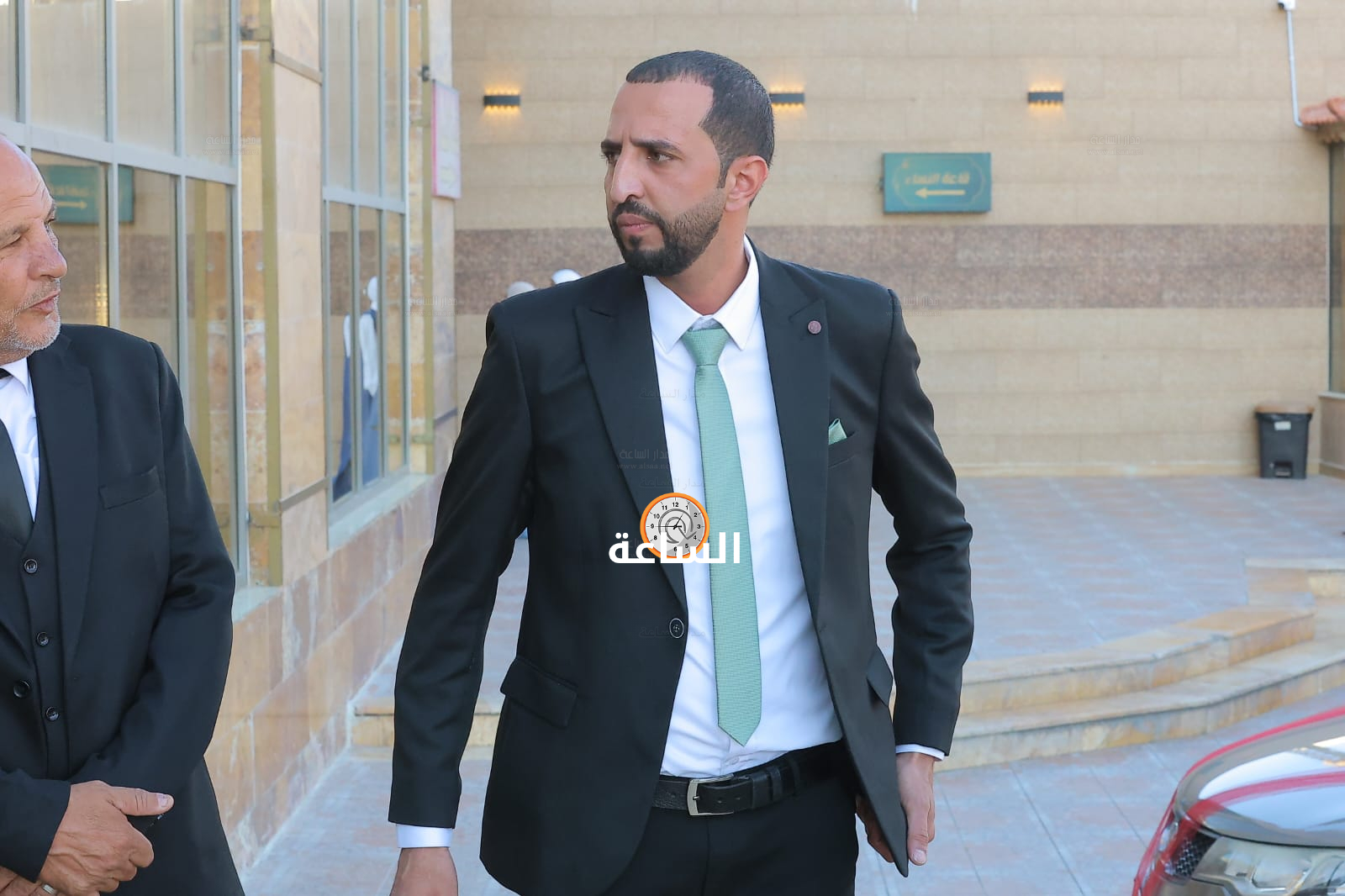Madar Al-Saa Images 0.3067759629630823