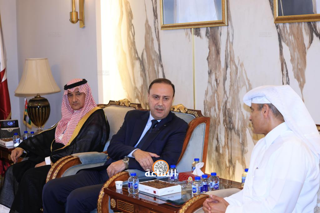 Madar Al-Saa Images 0.7899059358160762