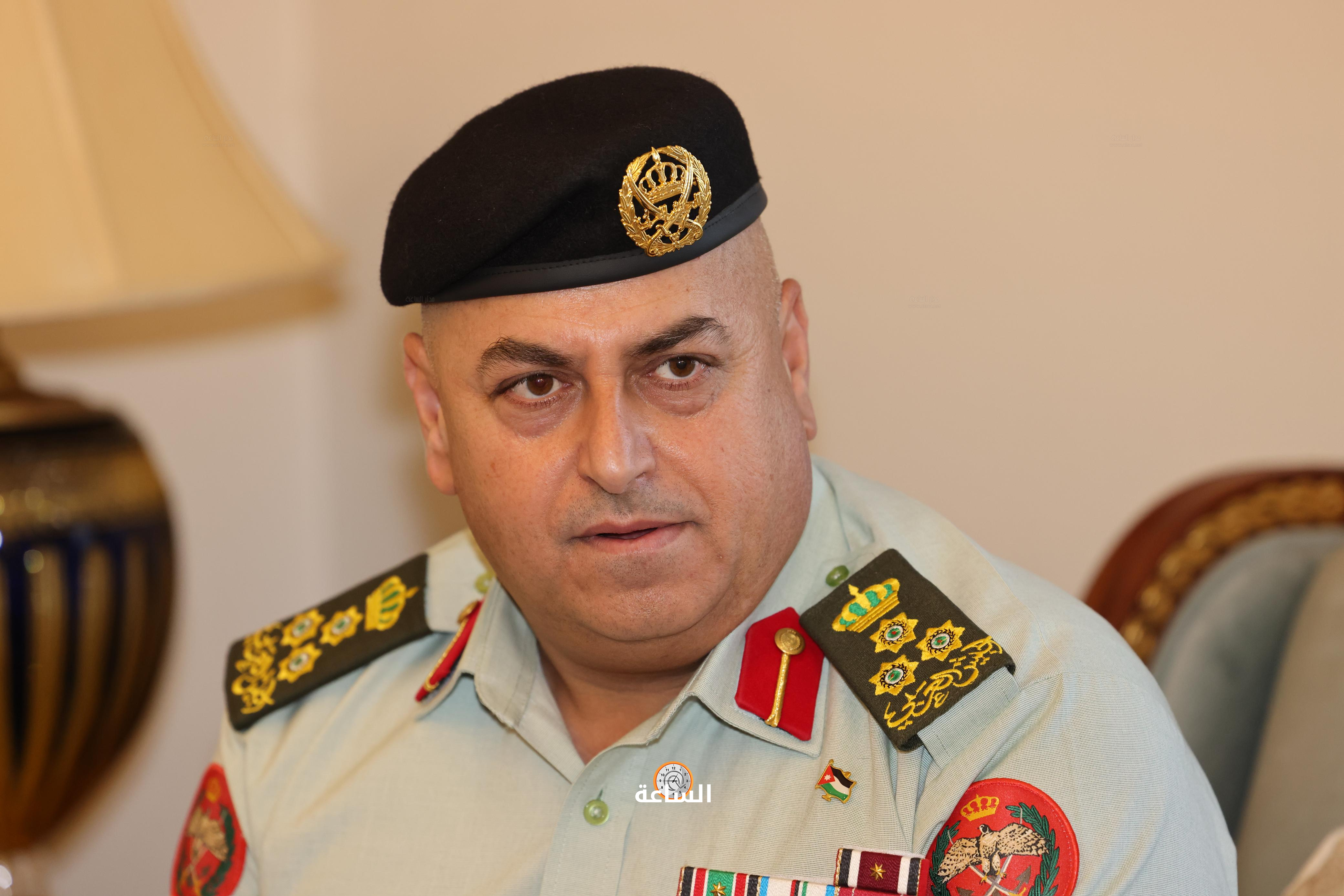 Madar Al-Saa Images 0.004058255735797545