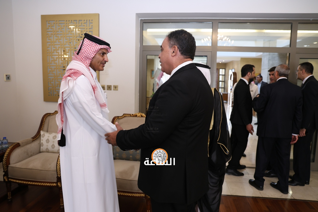 Madar Al-Saa Images 0.12546618437867585