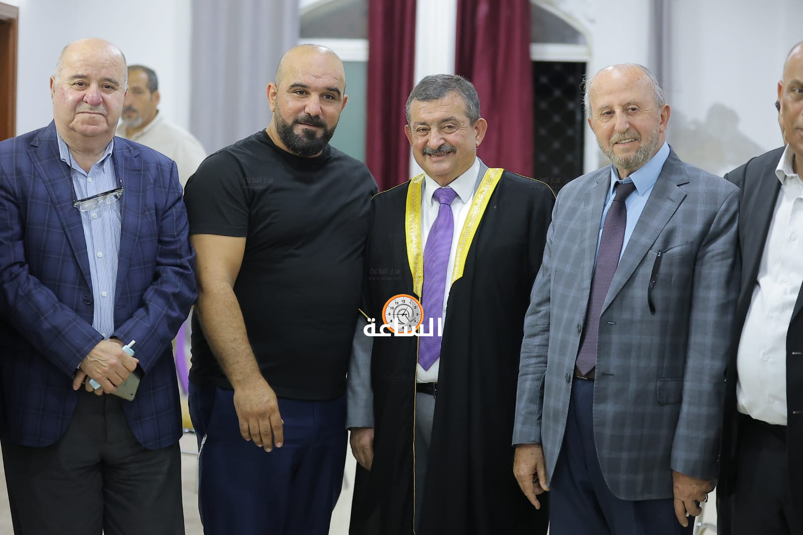 Madar Al-Saa Images 0.14241263505907376
