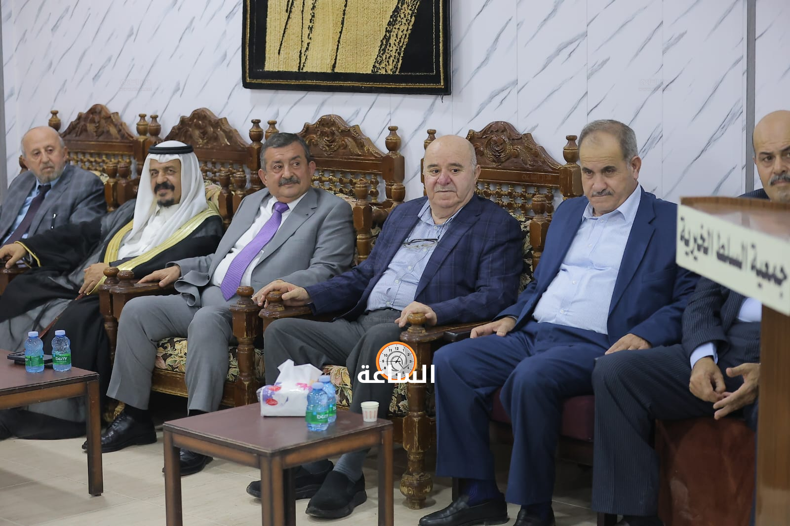 Madar Al-Saa Images 0.2827570566530997