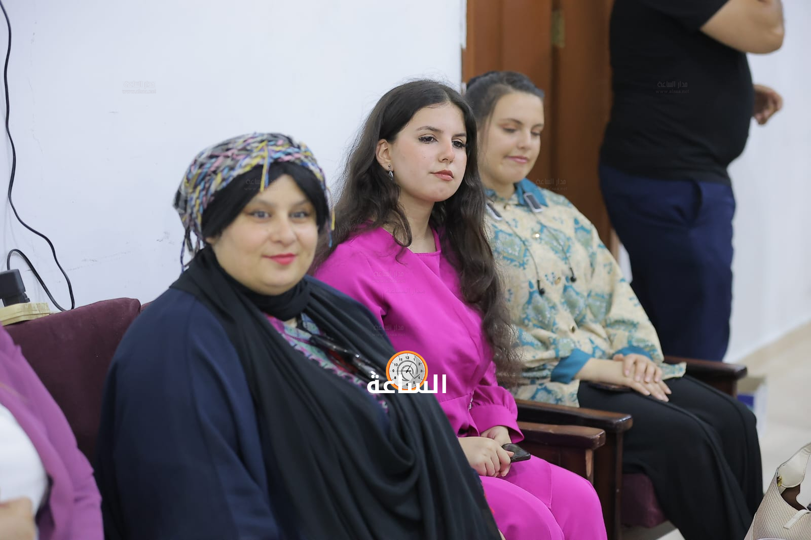 Madar Al-Saa Images 0.4703937916578239