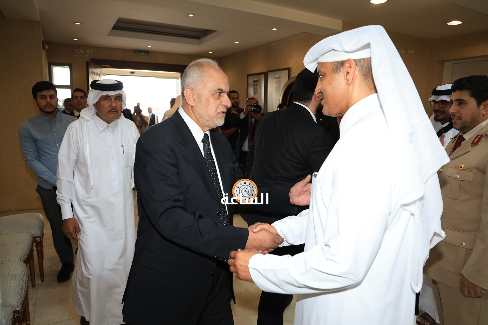 Madar Al-Saa Images 0.8656498738756799