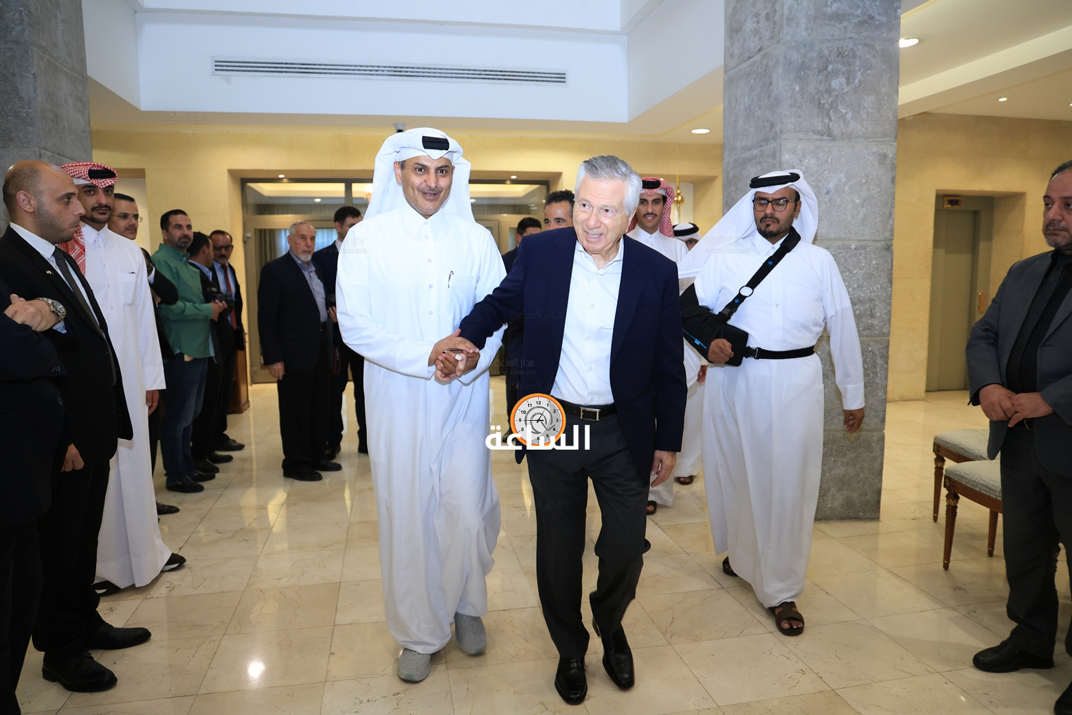 Madar Al-Saa Images 0.8722889271030845