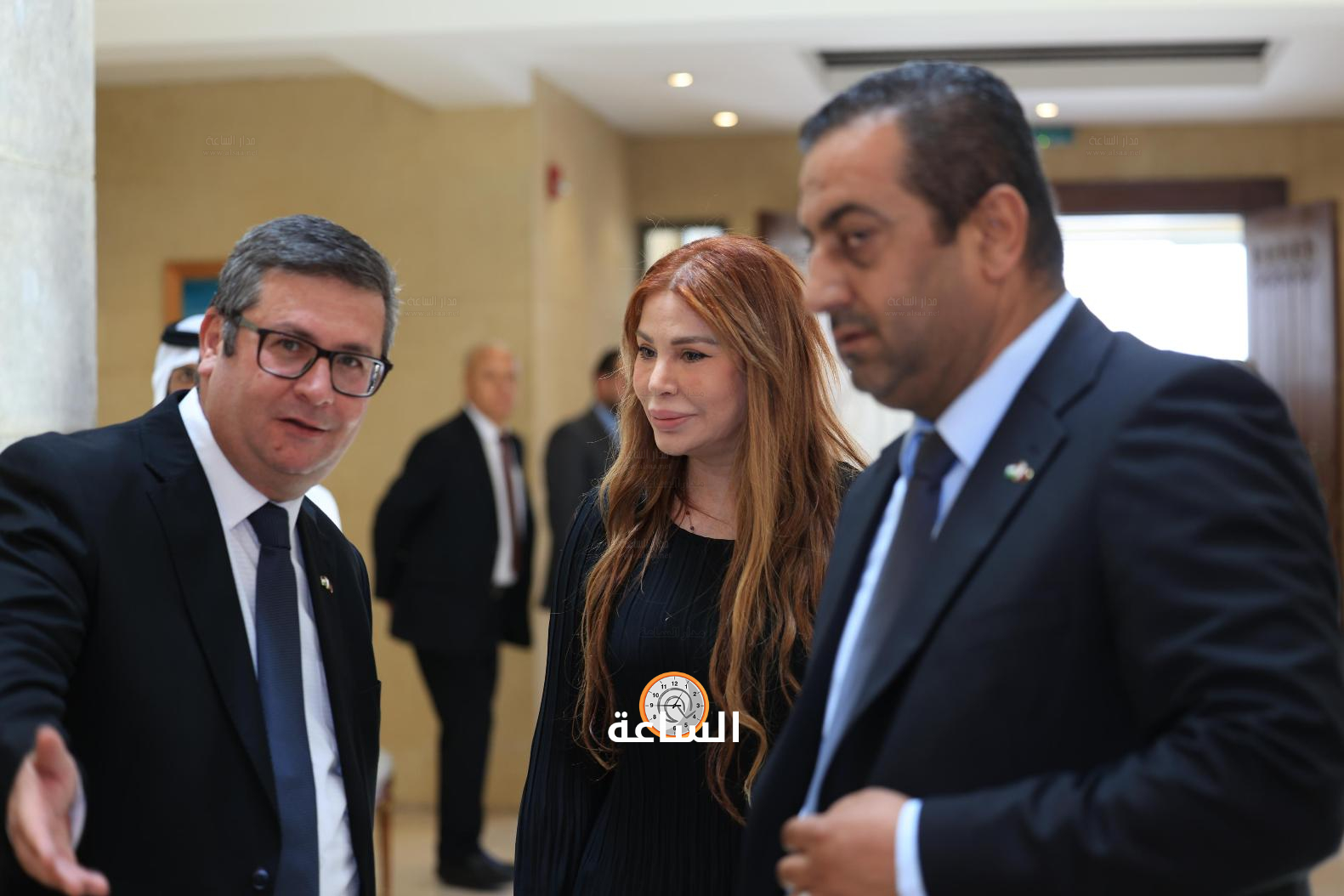 Madar Al-Saa Images 0.8446566181787306