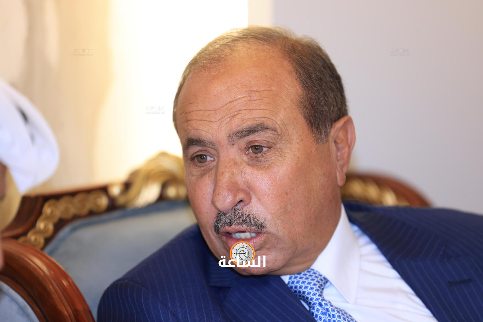 Madar Al-Saa Images 0.8651016423136451